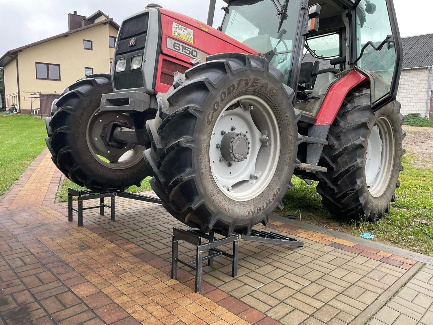 Rampy Samochodowe 2 sztuki 4 Tony z Przedłużeniemi - Niemalowane, 330mm Wysokość | MajdTech