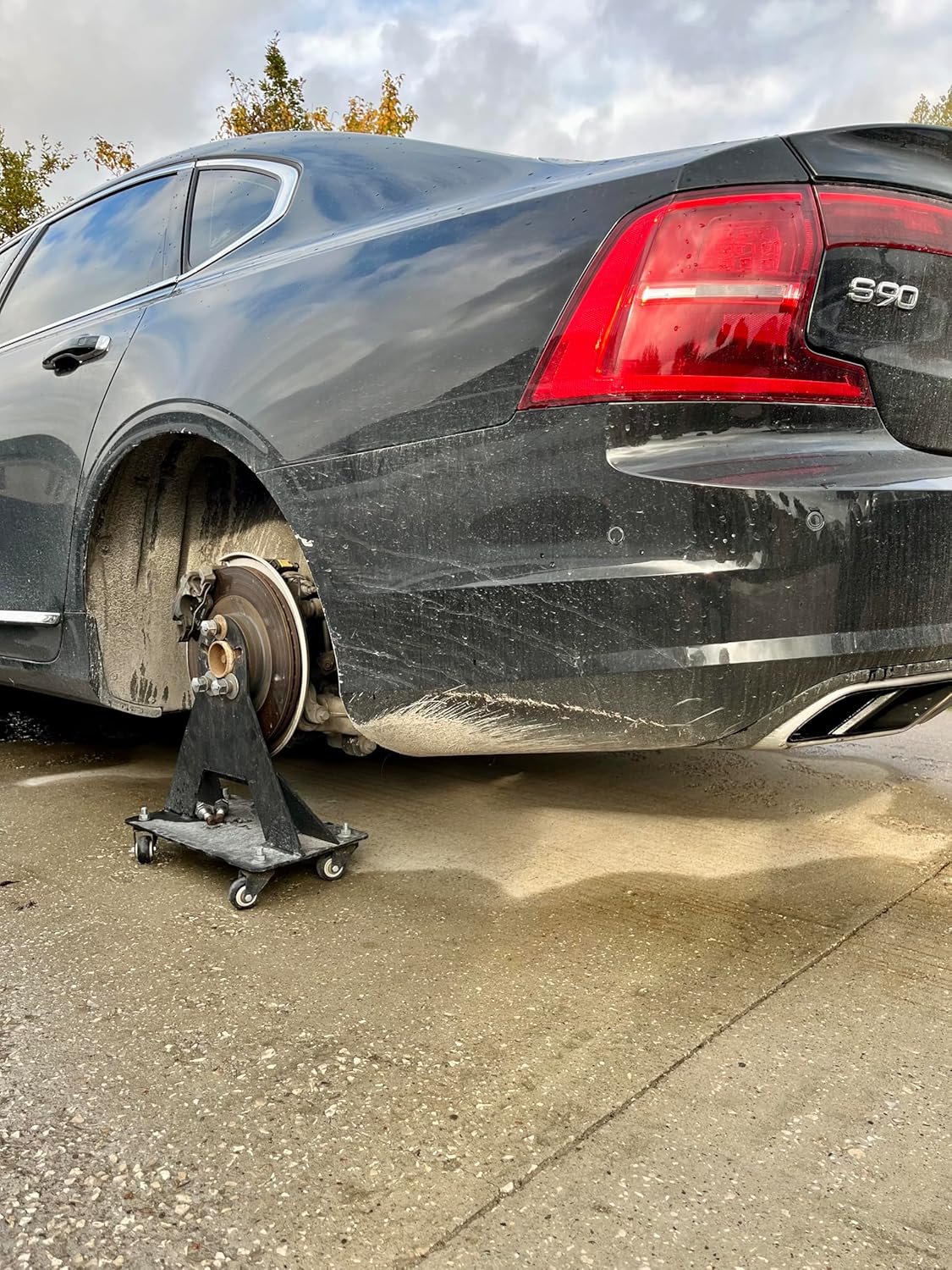 Uniwersalne Stojaki Przykręcane do Piasty Koła Samochodu 3500kg - Kobyłki Samochodowe, Podpórka Piasty 4/5 Otworów | MajdTech